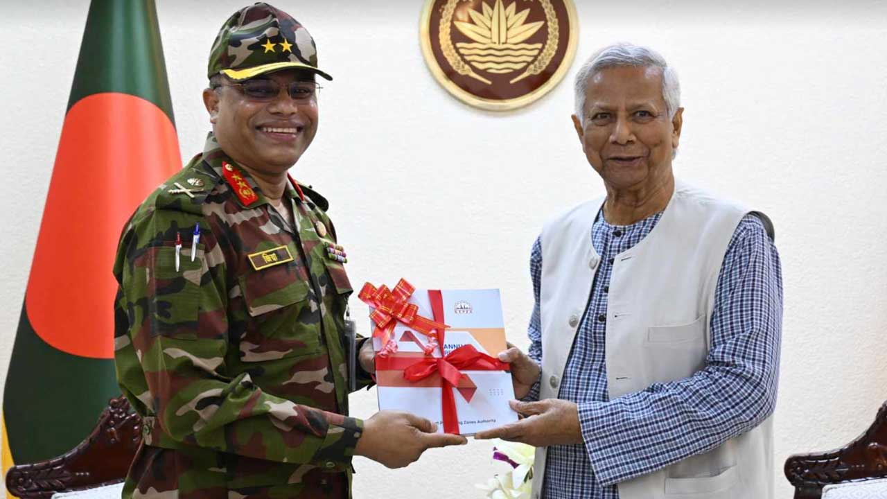 বাংলাদেশকে পৃথিবীর কাছে তুলে ধরতে বেপজাকে প্রধান উপদেষ্টার আহ্বান